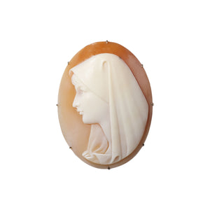 "THE CATRIONA" VINTAGE CAMEO GOLD BROOCH