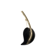 Load image into Gallery viewer, &quot;JOSEFINA&quot; VINTAGE ONYX LEAF BROOCH