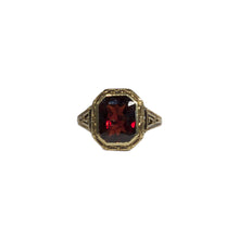 Load image into Gallery viewer, &quot;NADINE&quot; VINTAGE GARNET RING